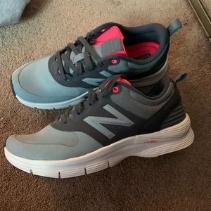 BRAND NEW New Balance Tennis Shoes